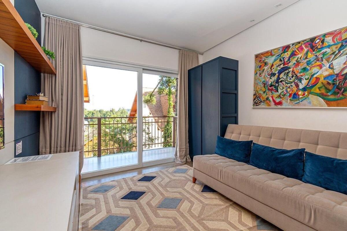 Rosa Edificio Casa De Pedra Apartman Gramado Szoba fotó